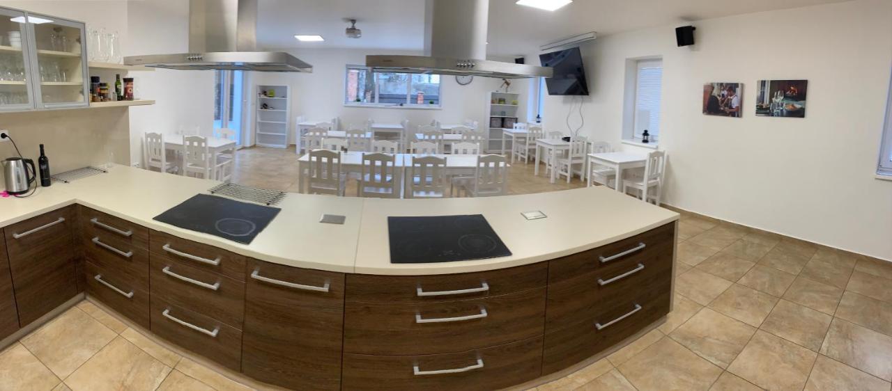 Golf Certovo Bremeno Hotel Jistebnice Екстериор снимка